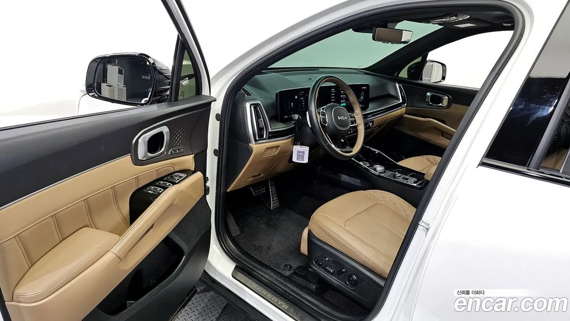 Kia Sorento — фото 10