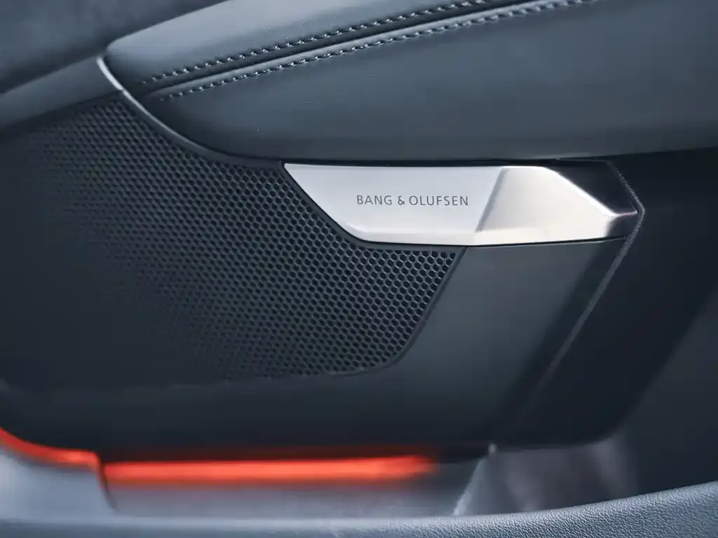 Audi RS e-tron GT 2023 из CN, фото 10