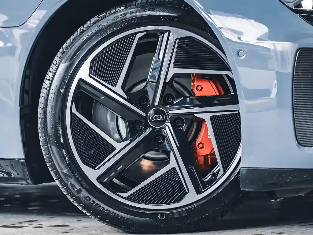 Audi RS e-tron GT 2023 из CN, фото 7