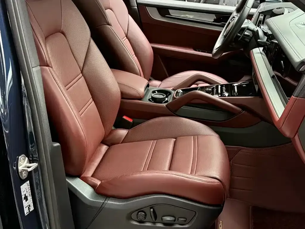 Porsche Cayenne 2024 из CN, фото 10