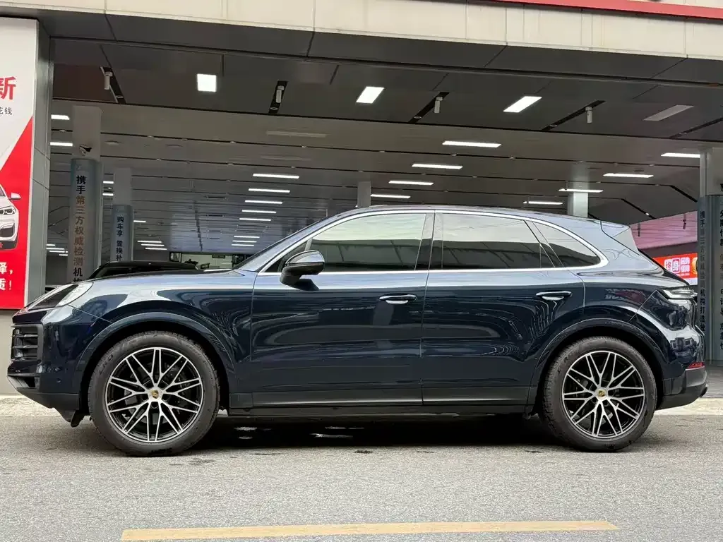 Porsche Cayenne 2024 из CN, фото 3