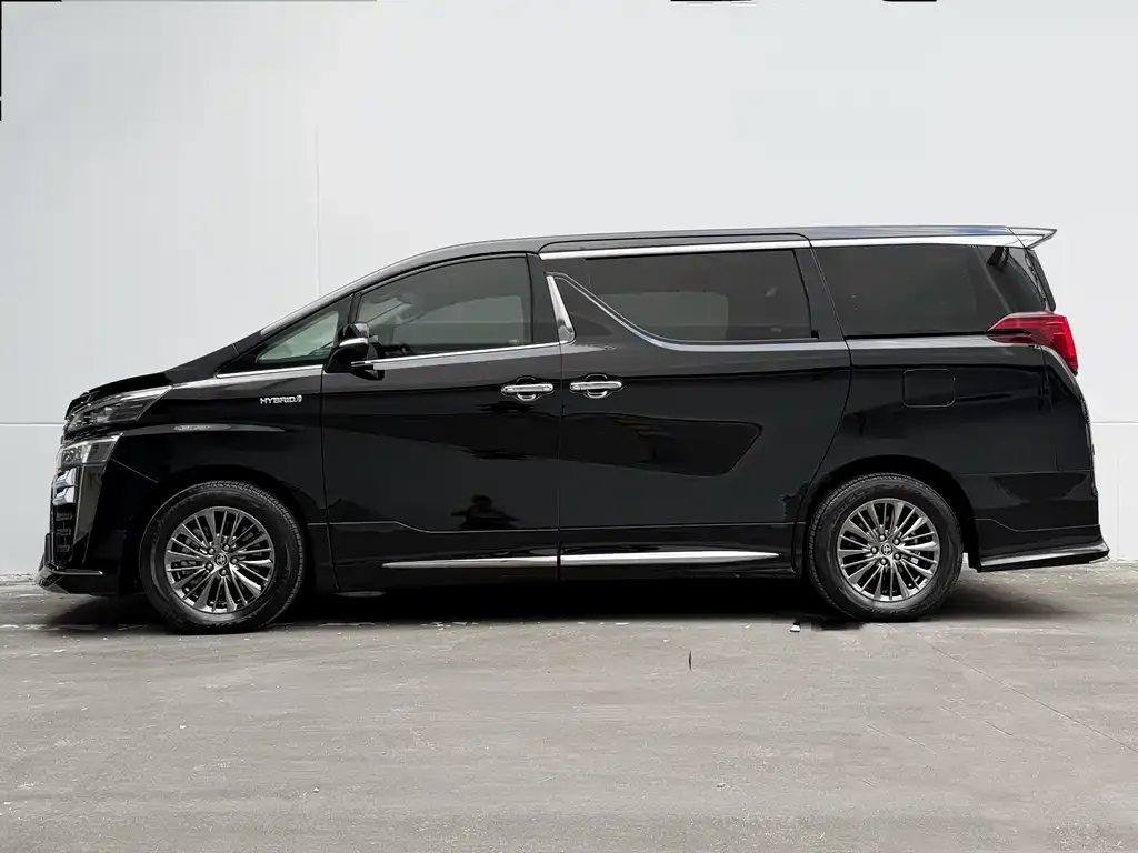 Toyota Vellfire 2021 из CN, фото 3