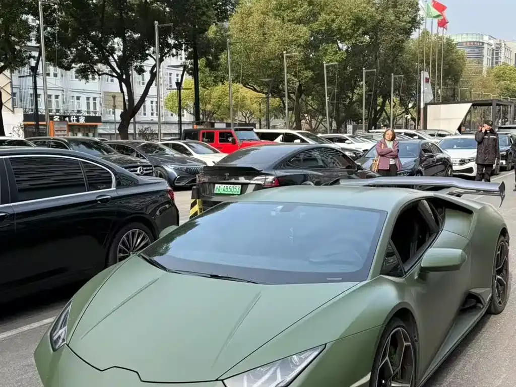 Lamborghini Huracan 2021 из CN, фото 3