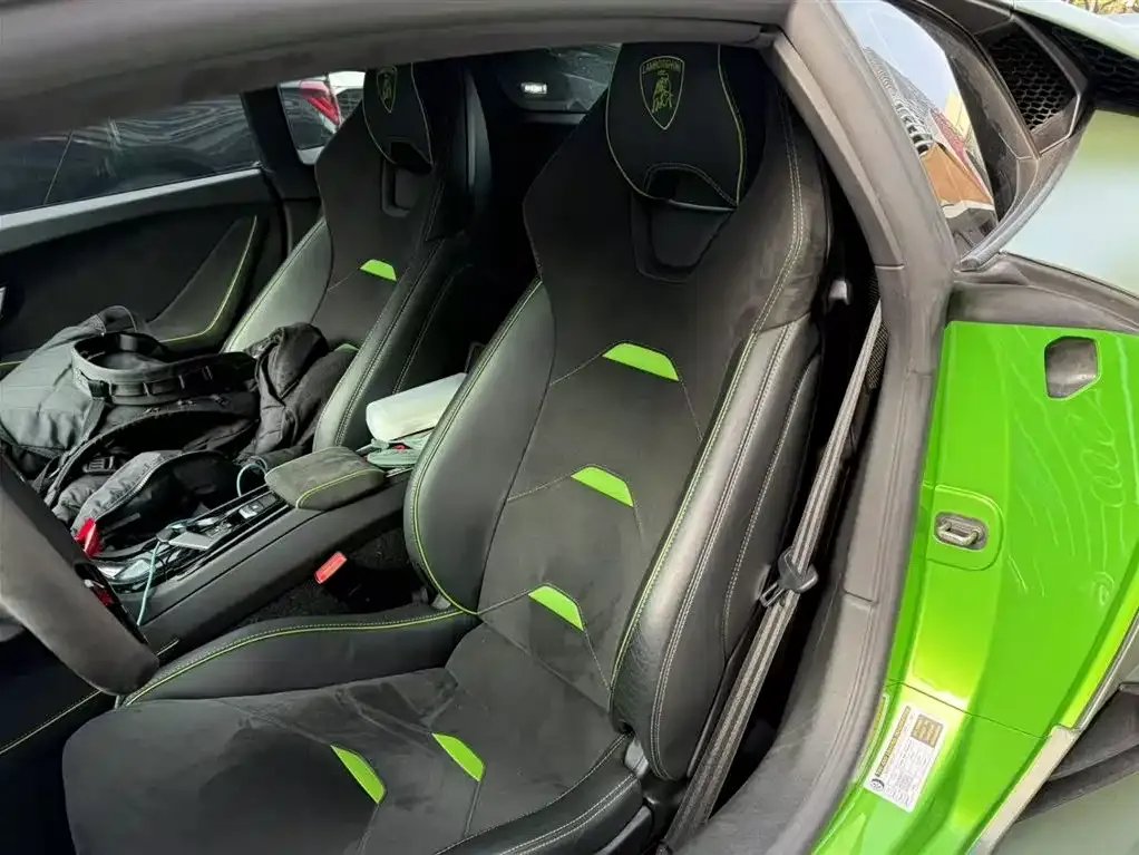 Lamborghini Huracan 2021 из CN, фото 9
