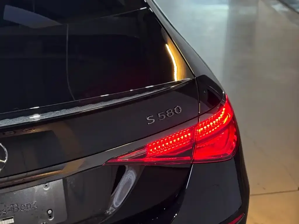 Mercedes-Benz S-Class 2024 из CN, фото 3