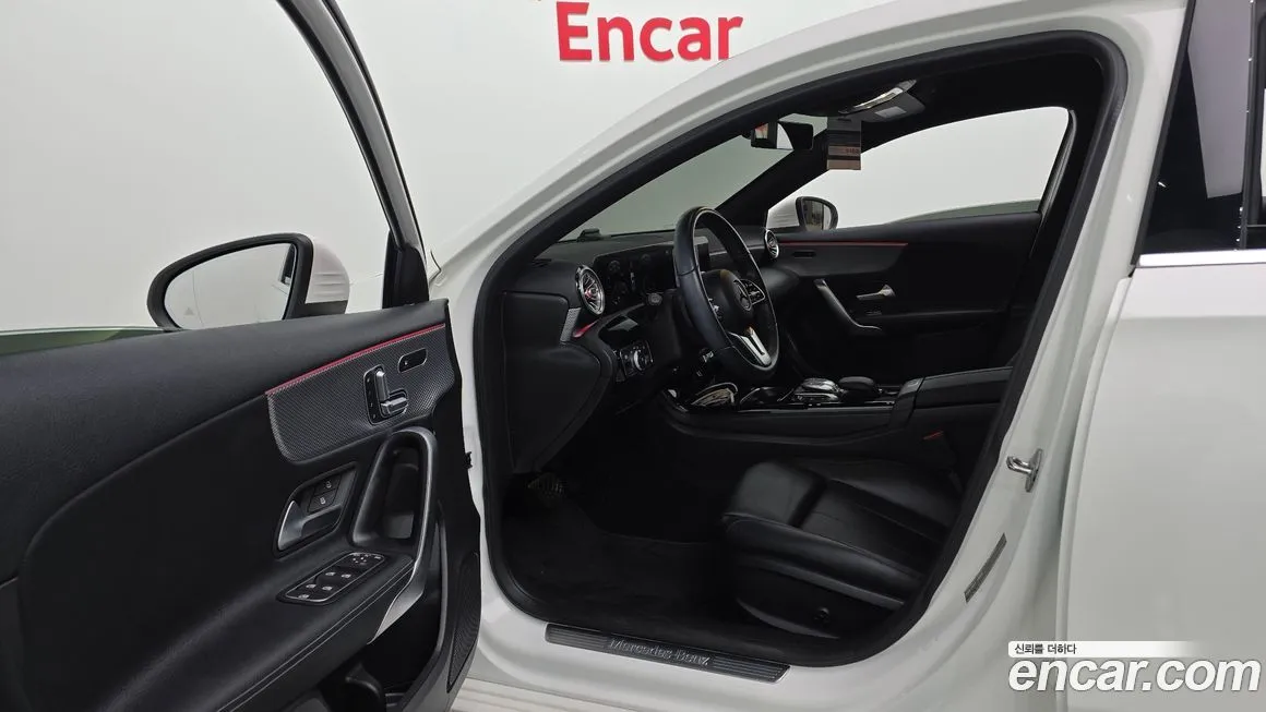 Mercedes-Benz A-Class — фото 10