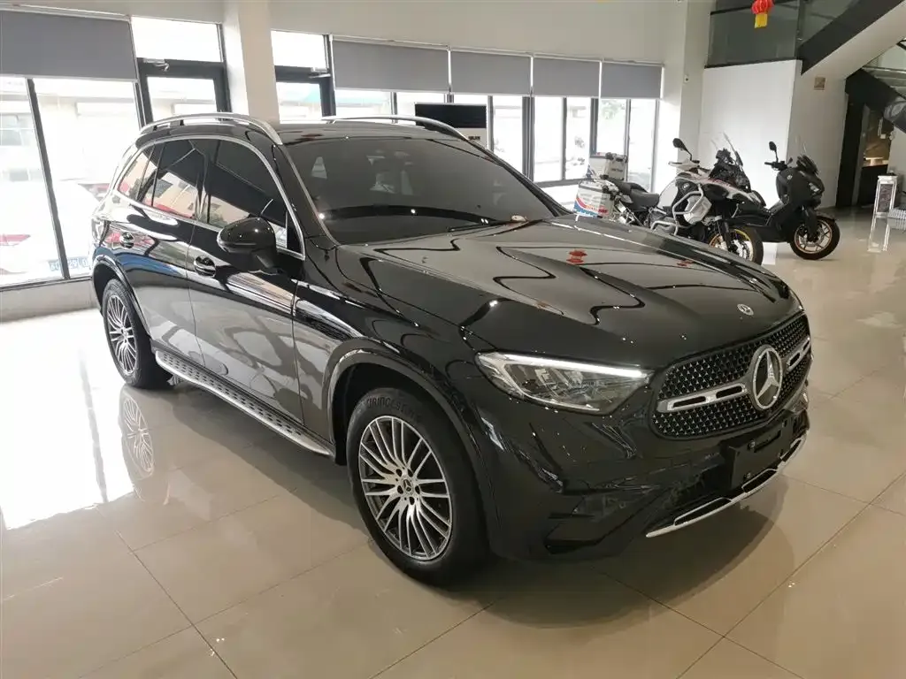 Mercedes-Benz GLC 2024 из CN, фото 4