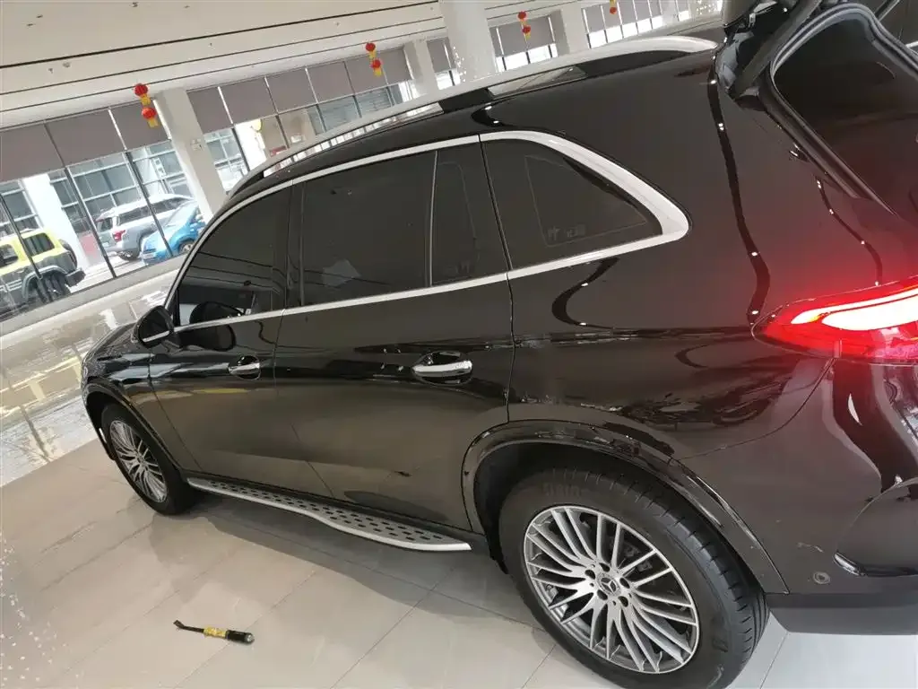 Mercedes-Benz GLC 2024 из CN, фото 5