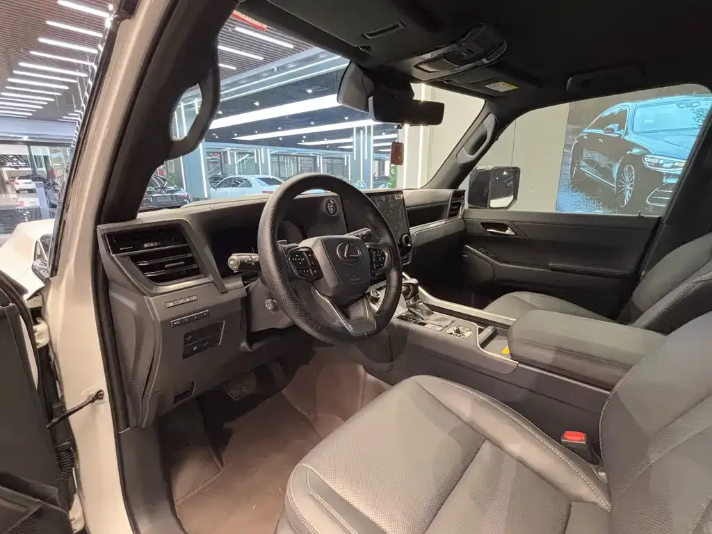 Lexus GX 2024 из CN, фото 4