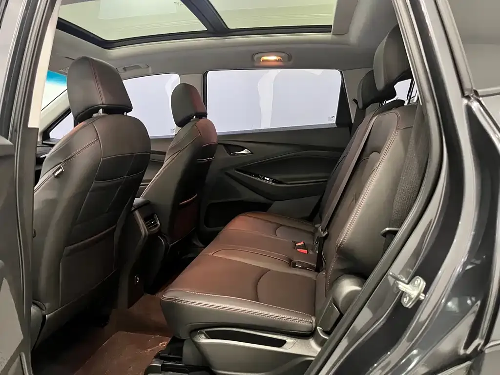 Chevrolet Volando 2022 из CN, фото 7