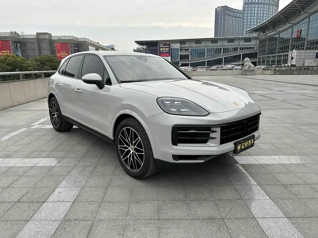 Porsche Cayenne 2024 из CN, фото 3
