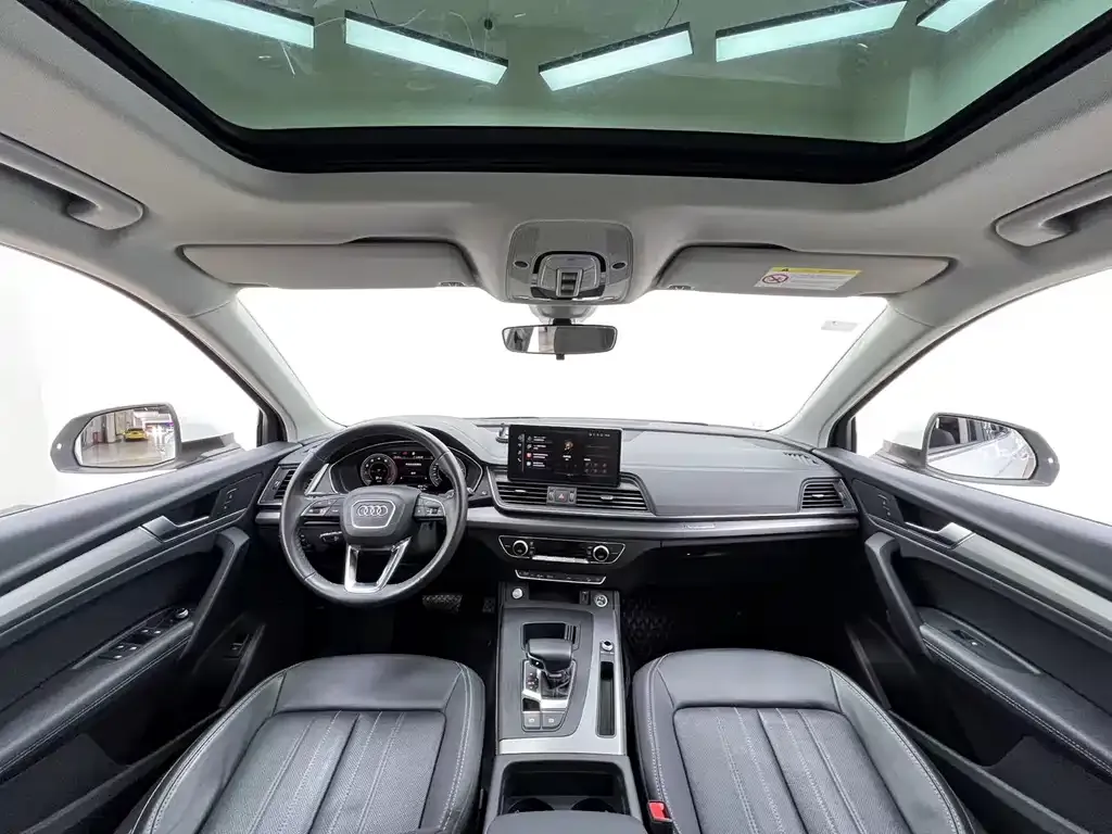 Audi Q5L 2022 из CN, фото 6