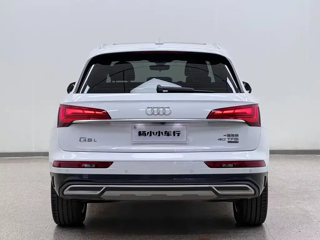 Audi Q5L 2022 из CN, фото 7