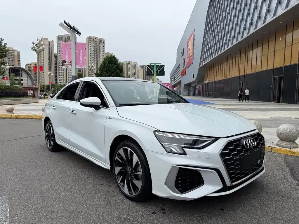 Audi A3 — фото 3