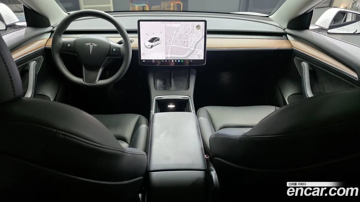 Tesla Model 3 — фото 7