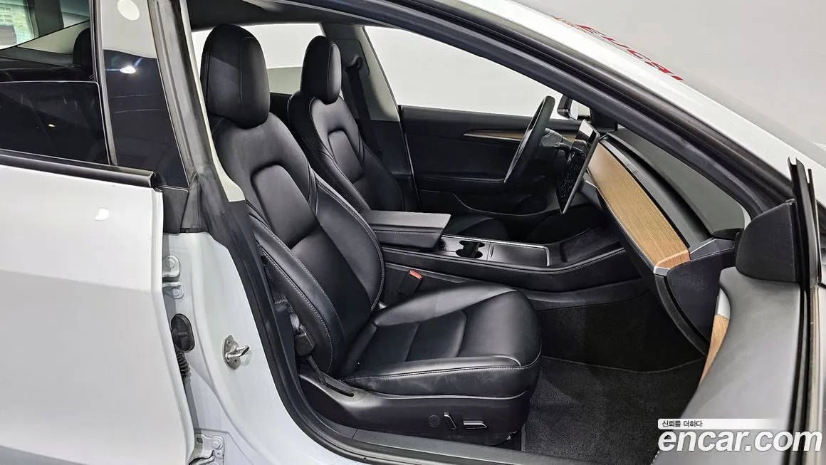 Tesla Model 3 2022 из KR, фото 10