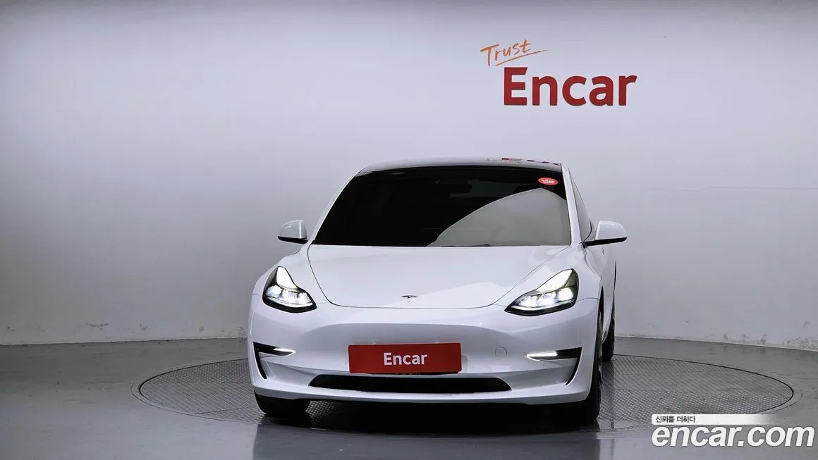 Tesla Model 3 2022 из KR, фото 3