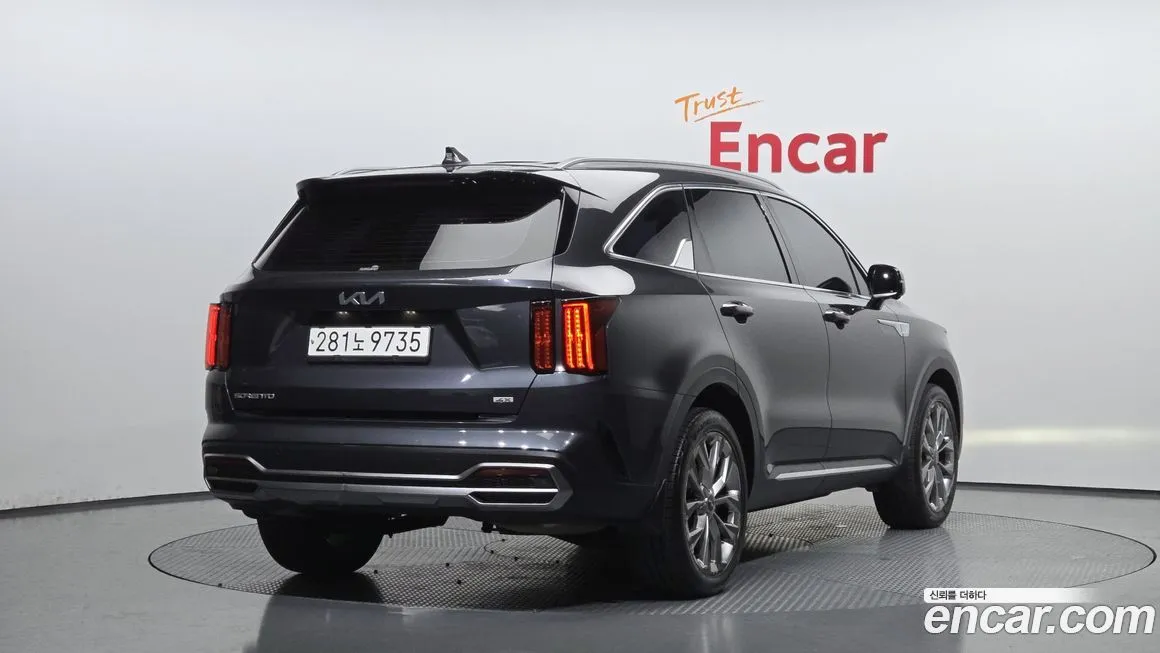 Kia Sorento 2023 из KR, фото 2