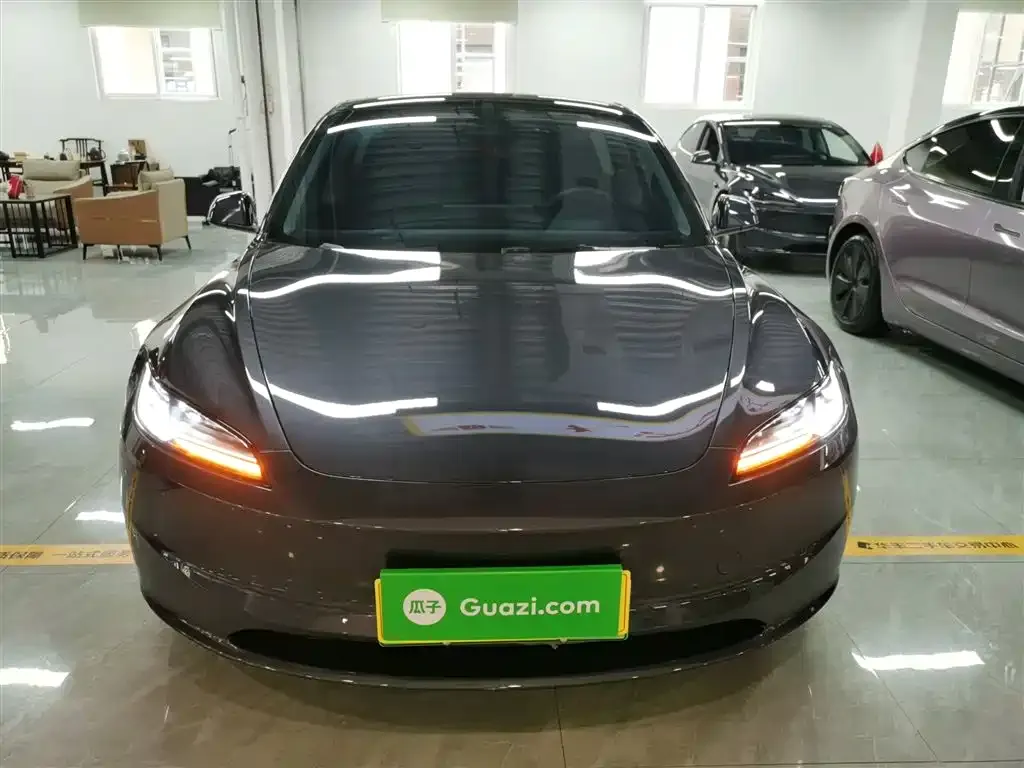 Tesla Model 3 2025 из CN, фото 3
