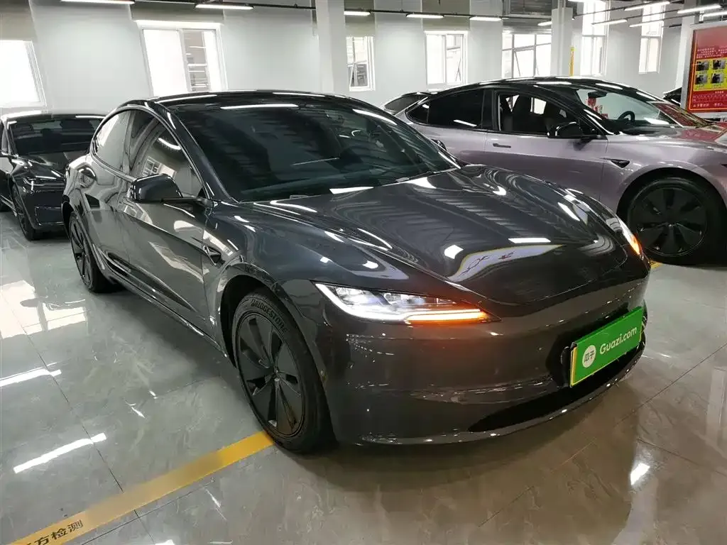 Tesla Model 3 2025 из CN, фото 4