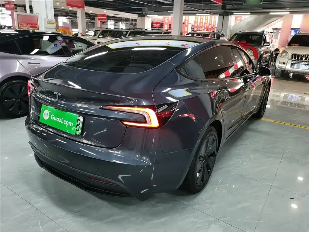 Tesla Model 3 2025 из CN, фото 7