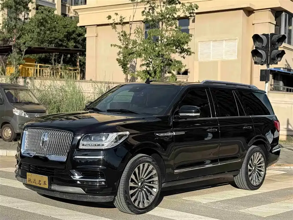 Lincoln Navigator 2021 из CN, фото 1