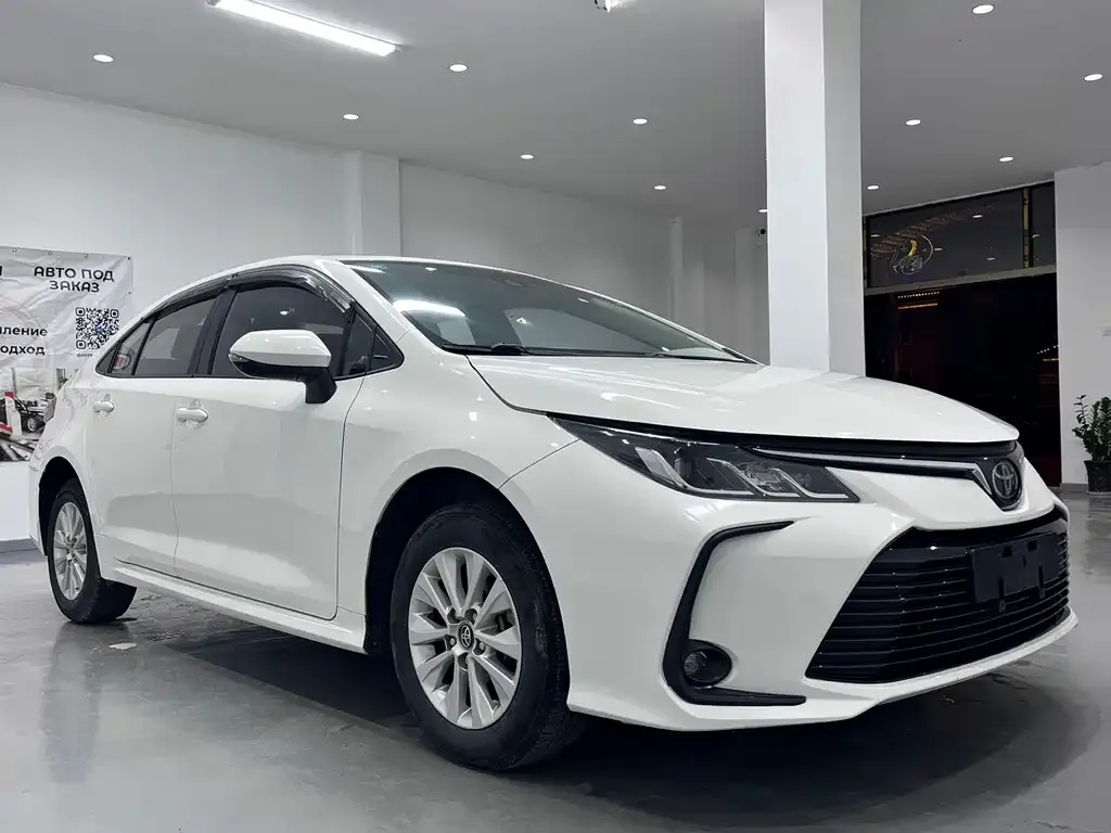 Toyota Corolla 2021 из CN, фото 3