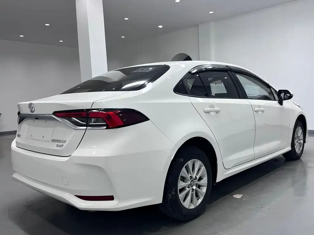 Toyota Corolla 2021 из CN, фото 5