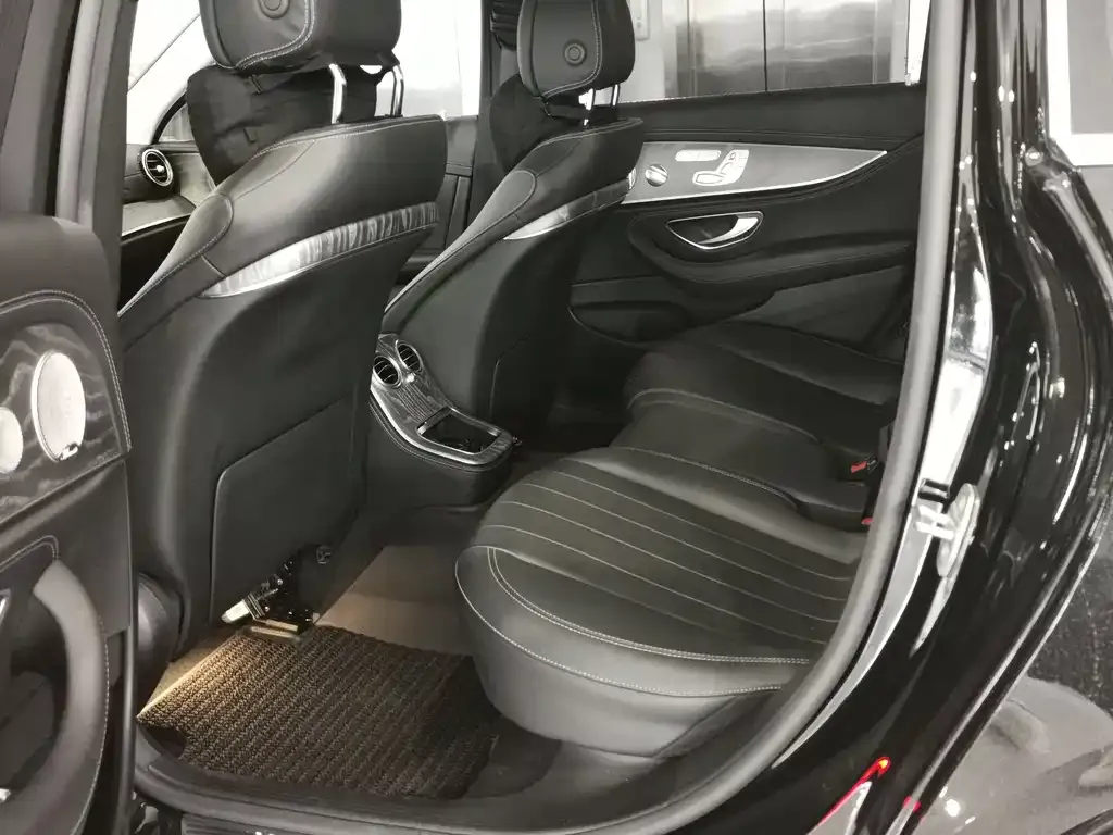 Mercedes-Benz E-Class 2021 из CN, фото 5