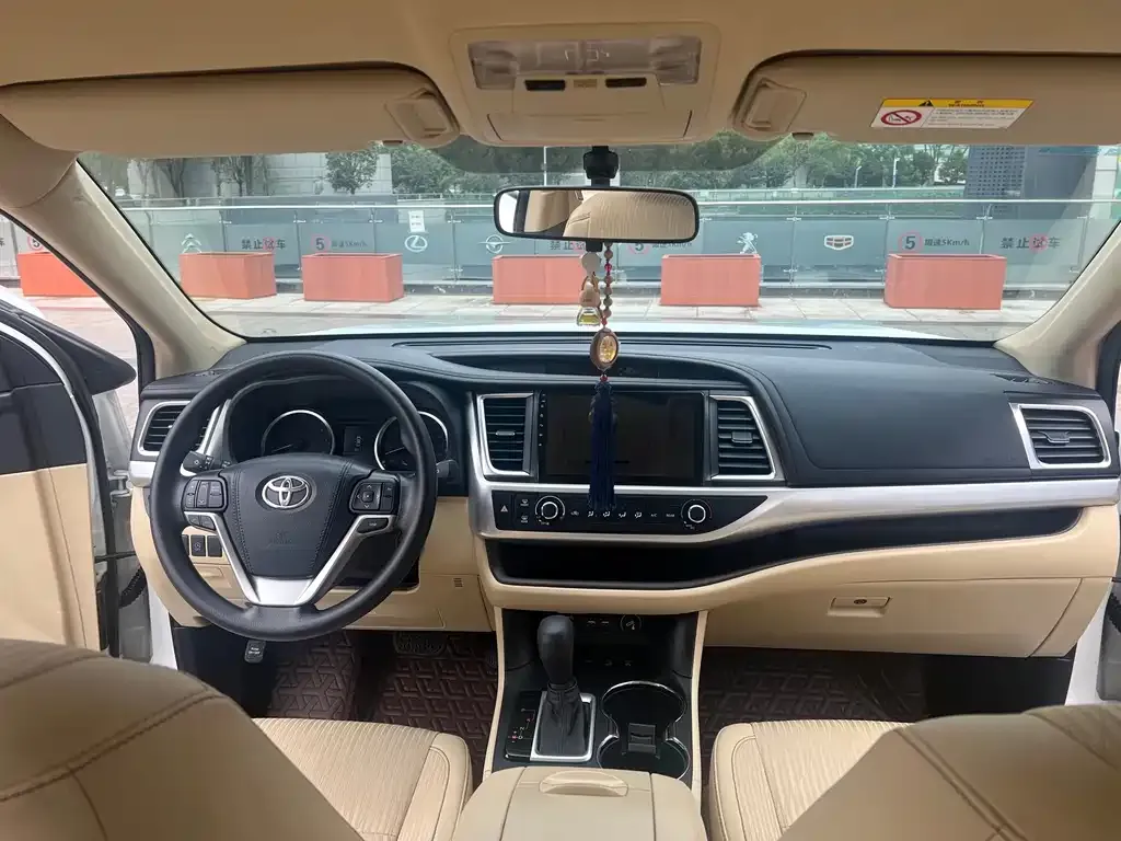 Toyota Highlander 2021 из CN, фото 5