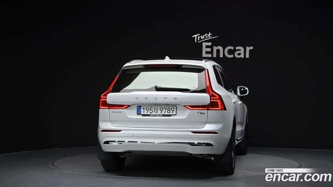 Volvo XC60 2025 из KR, фото 4
