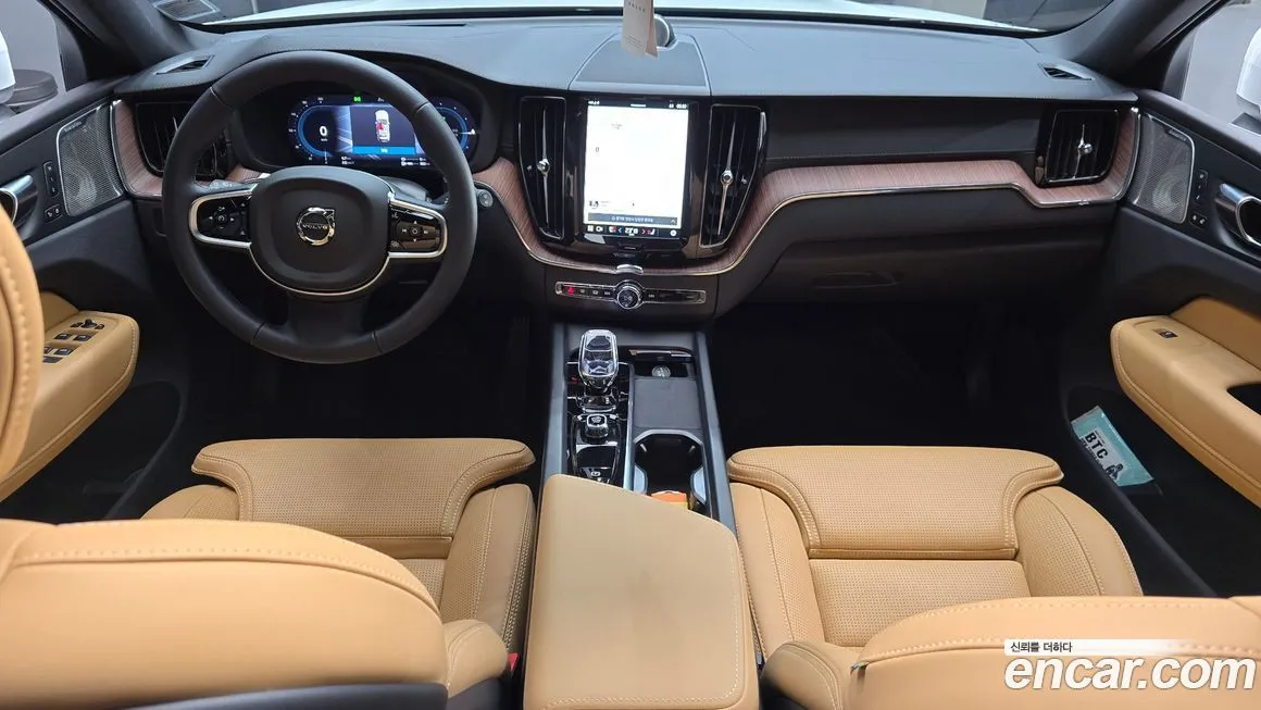 Volvo XC60 2025 из KR, фото 7
