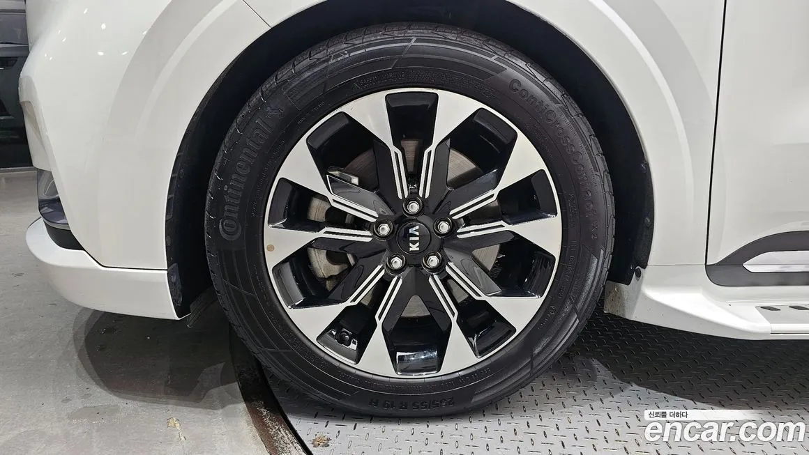 Kia Carnival 2021 из KR, фото 5