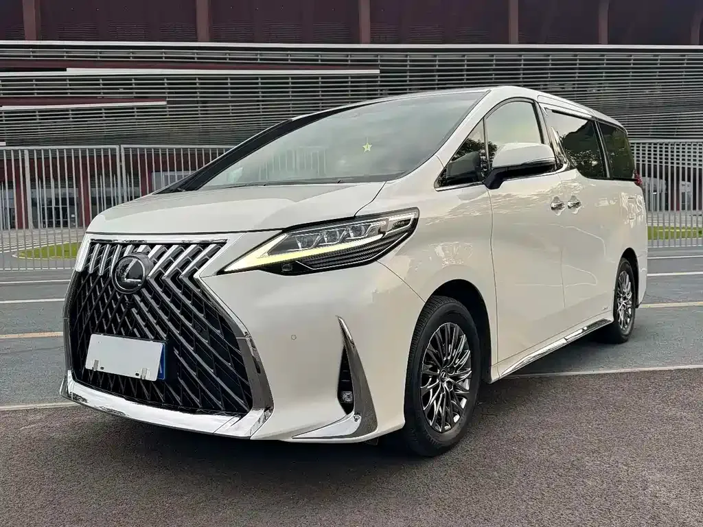 Lexus LM 2022 из CN, фото 1