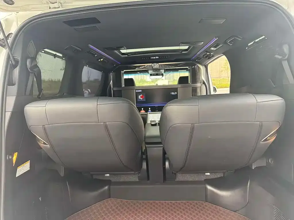 Lexus LM 2022 из CN, фото 10