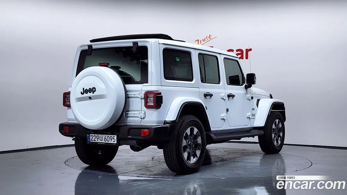 Jeep Wrangler 2021 из KR, фото 2