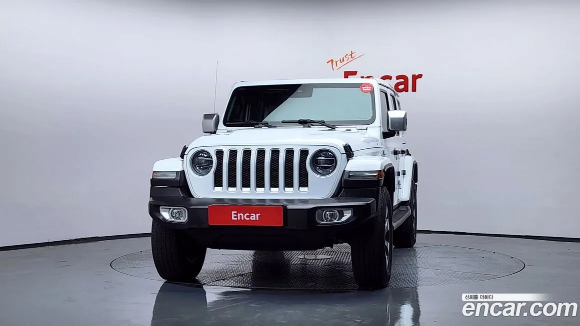 Jeep Wrangler 2021 из KR, фото 3
