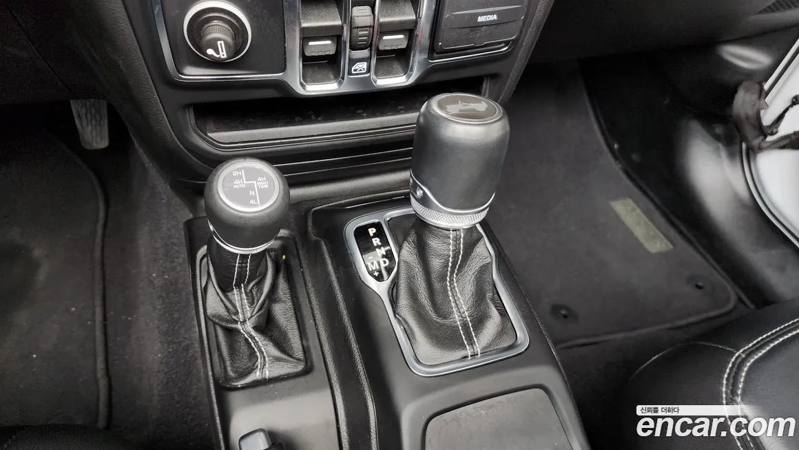 Jeep Wrangler 2021 из KR, фото 9