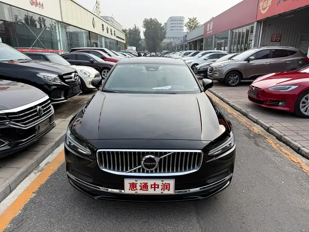 Volvo S90 2022 из CN, фото 6