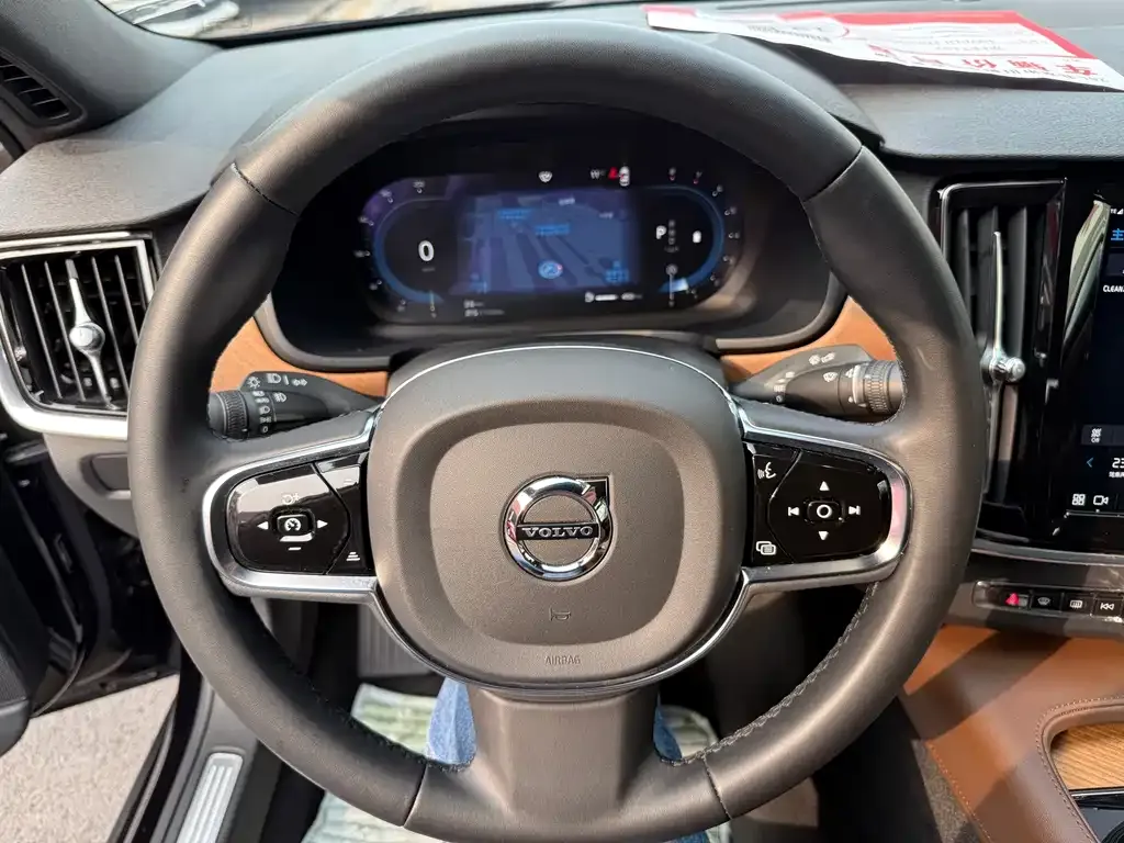 Volvo S90 2022 из CN, фото 9