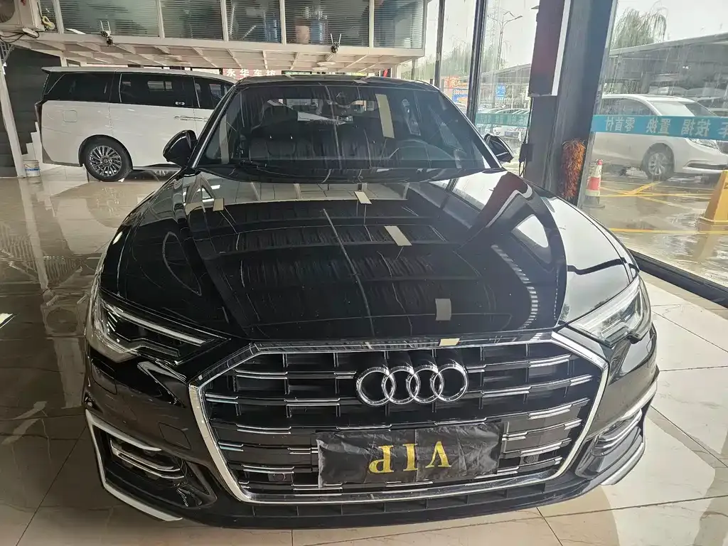 Audi A6L 2023 из CN, фото 2