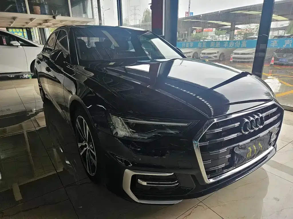 Audi A6L 2023 из CN, фото 3