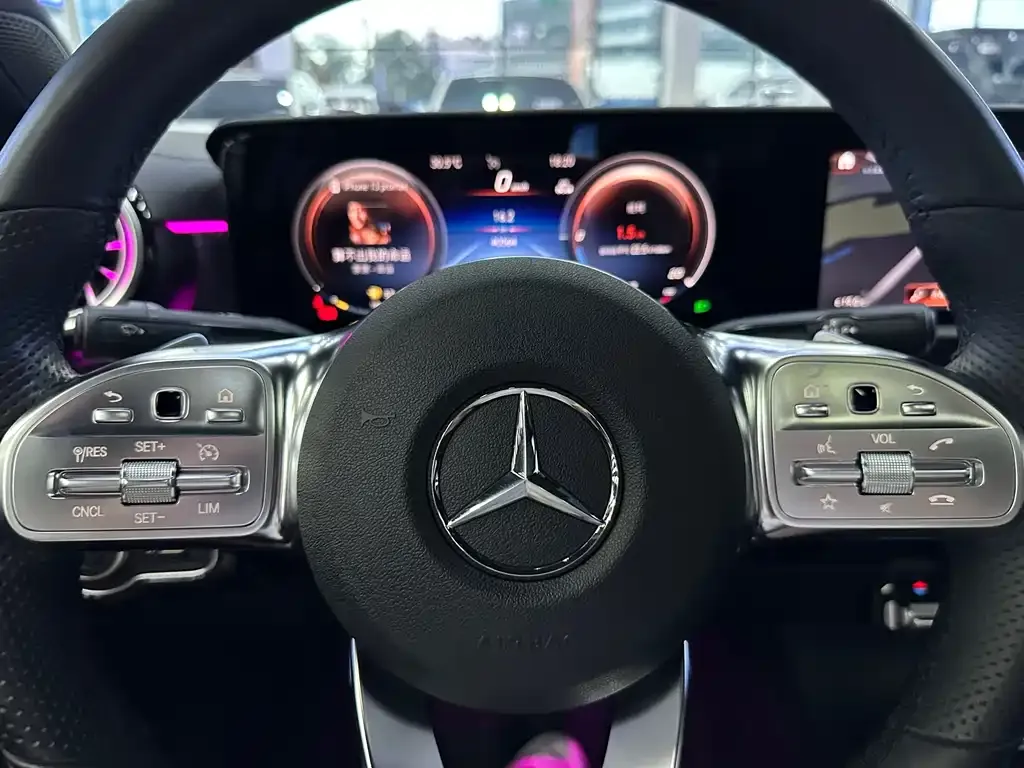 Mercedes-Benz A-Class 2023 из CN, фото 9