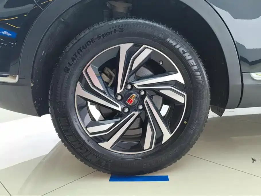 Hongqi HS5 2023 из CN, фото 6