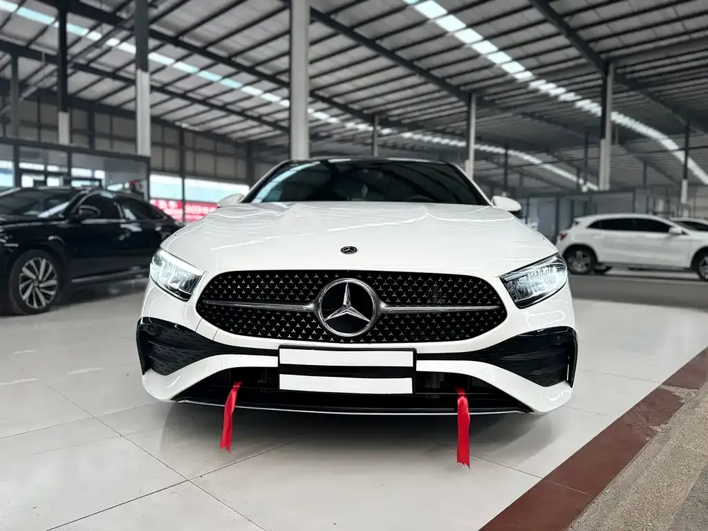 Mercedes-Benz A-Class 2025 из CN, фото 2
