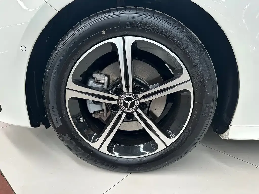 Mercedes-Benz A-Class 2025 из CN, фото 4