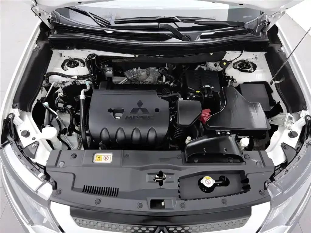 Mitsubishi Outlander 2021 из CN, фото 6