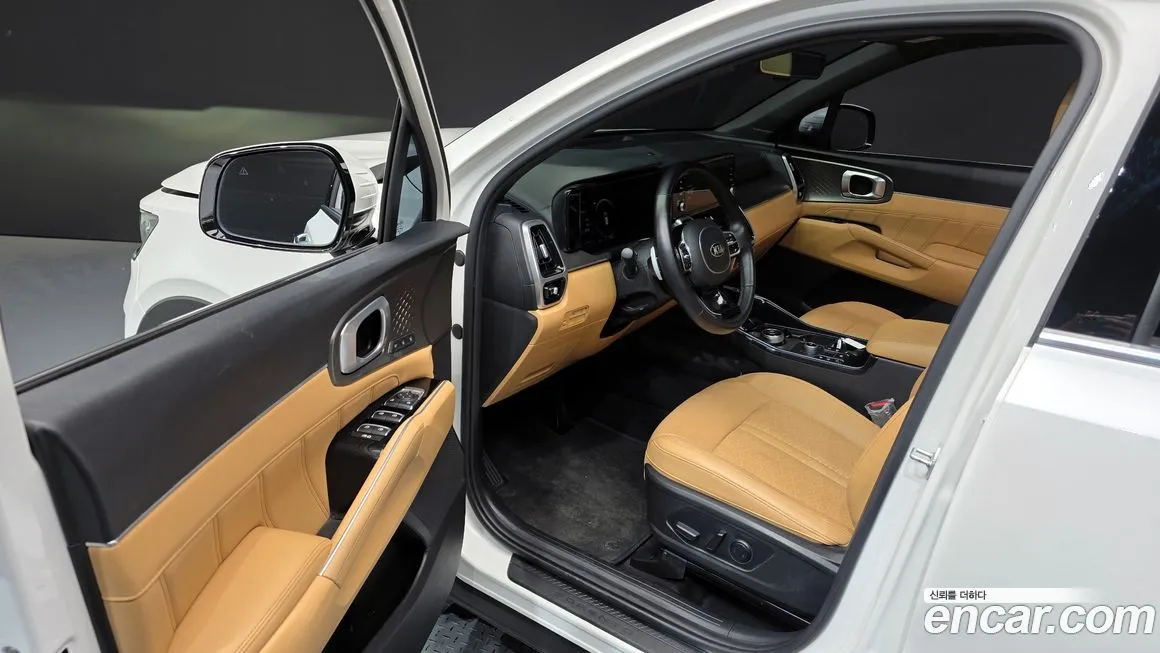 Kia Sorento — фото 10