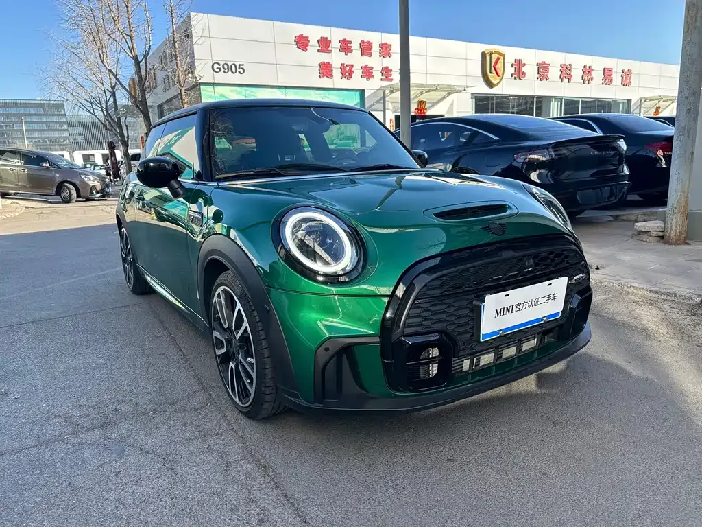 MINI Cooper (3-door) 2023 из CN, фото 1