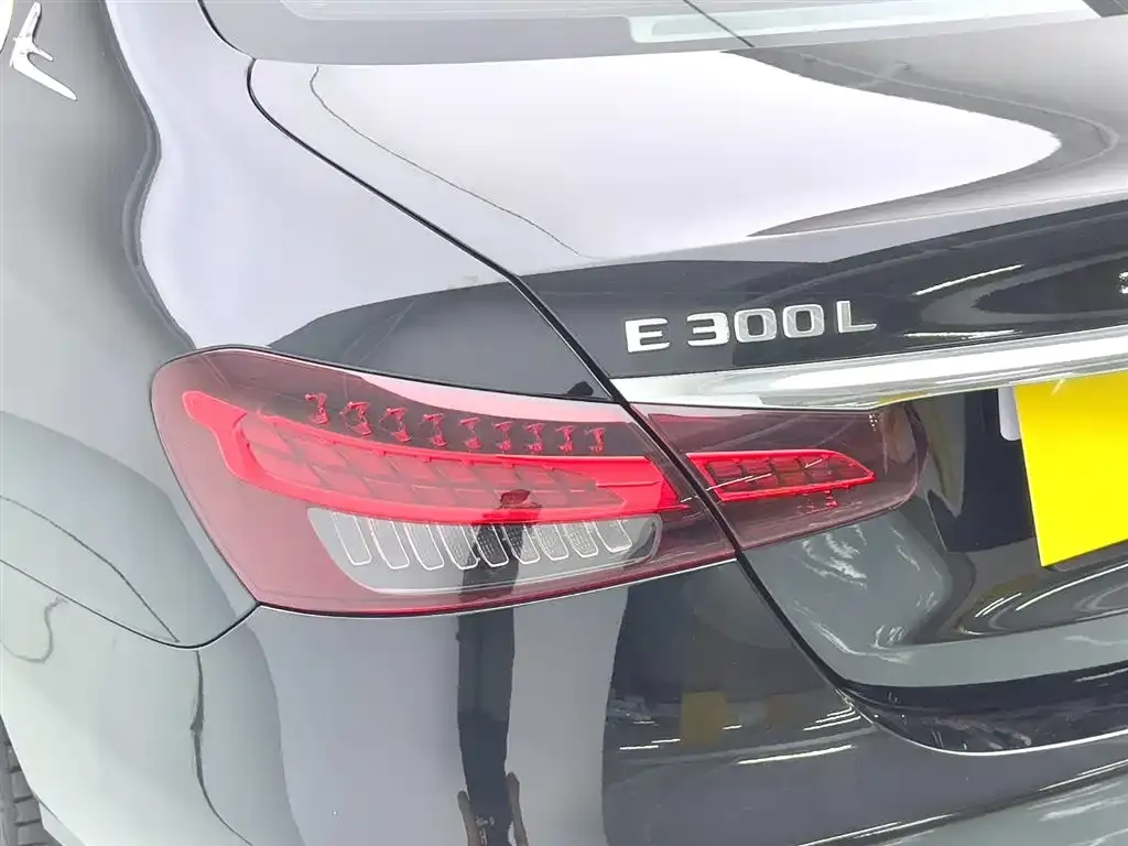 Mercedes-Benz E-Class 2022 из CN, фото 10